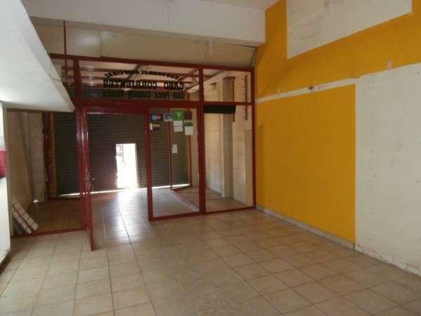 VENTA AMPLIO LOCAL COMERCIAL