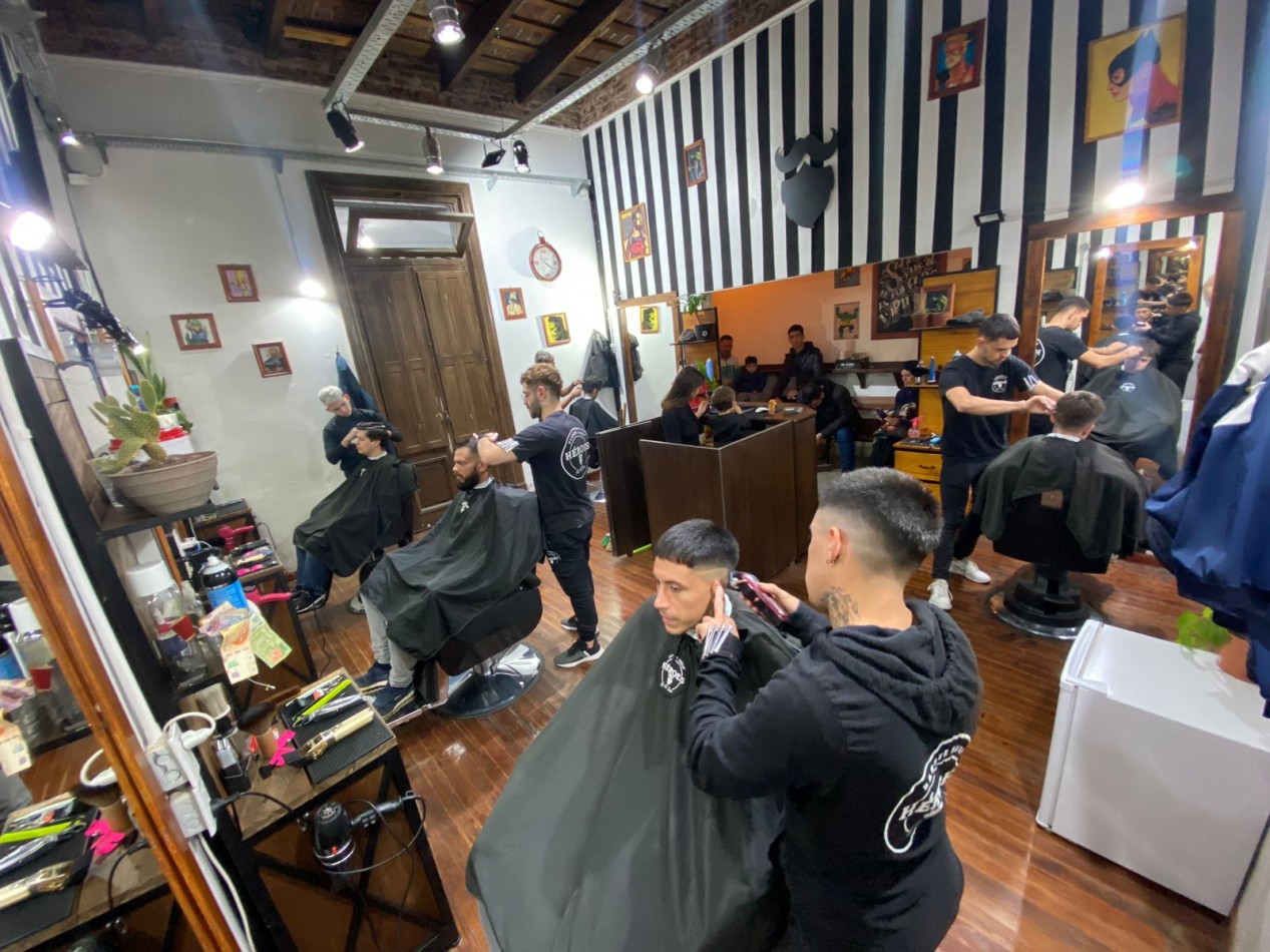 VENTA - Peluqueria y Barberia