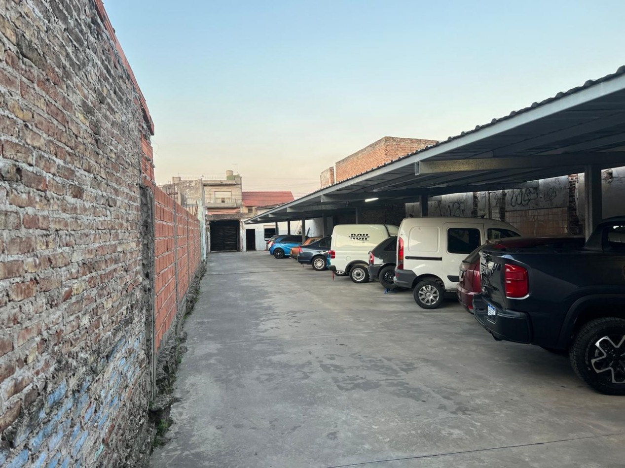 VENTA -LOTE CON CONSTRUCCION