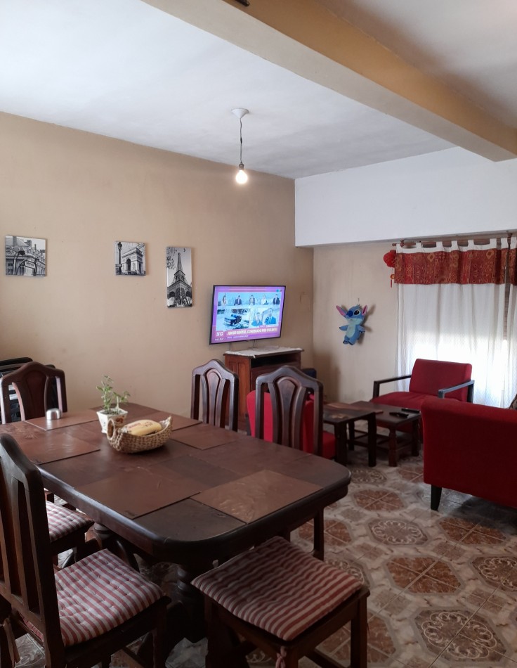 VENTA - CASA CON TERRENO
