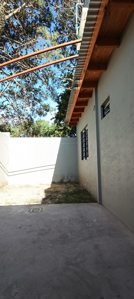 VENTA - CASA 3 AMBIENTES
