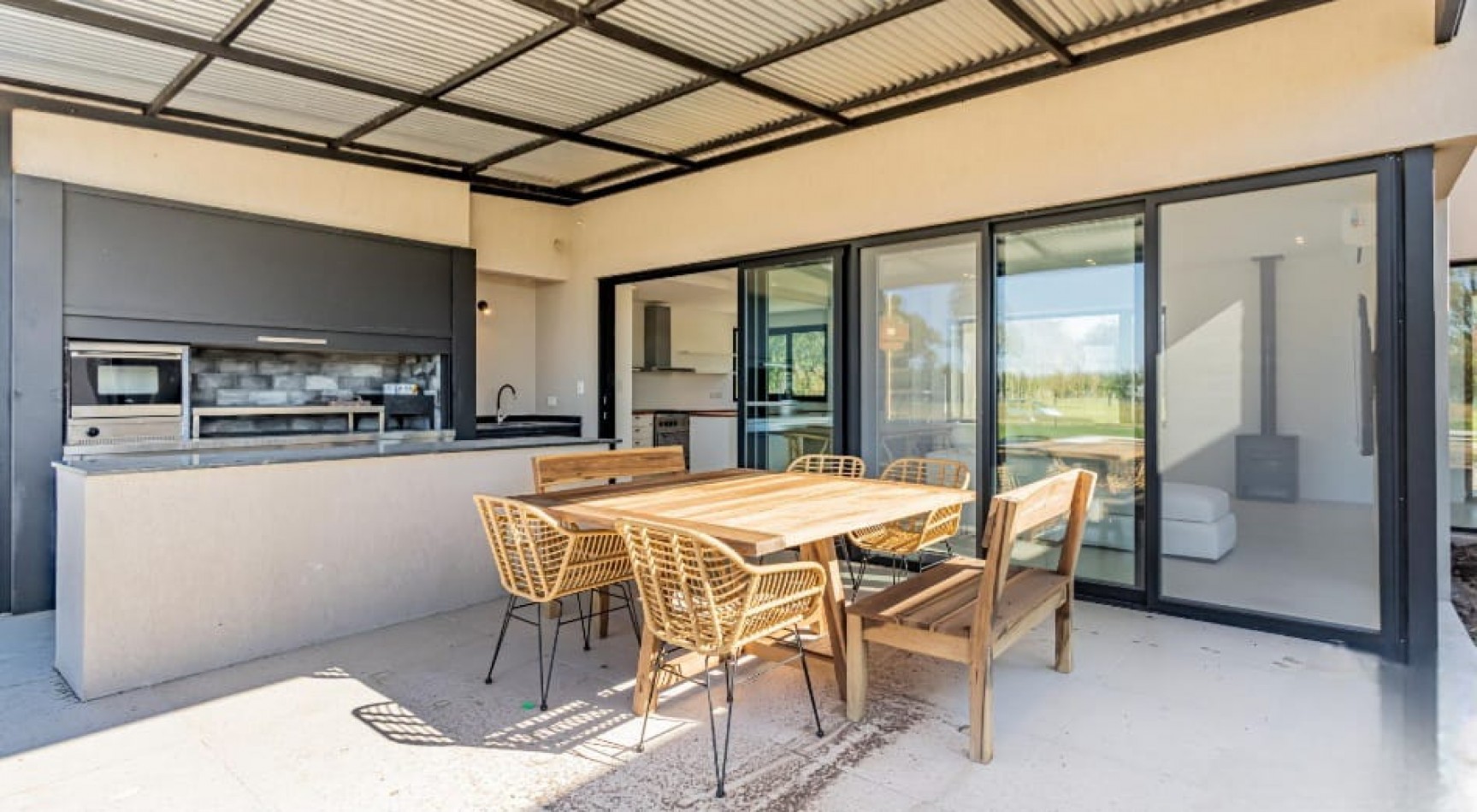 VENTA CASA EN CAMPOS DE ROCA II