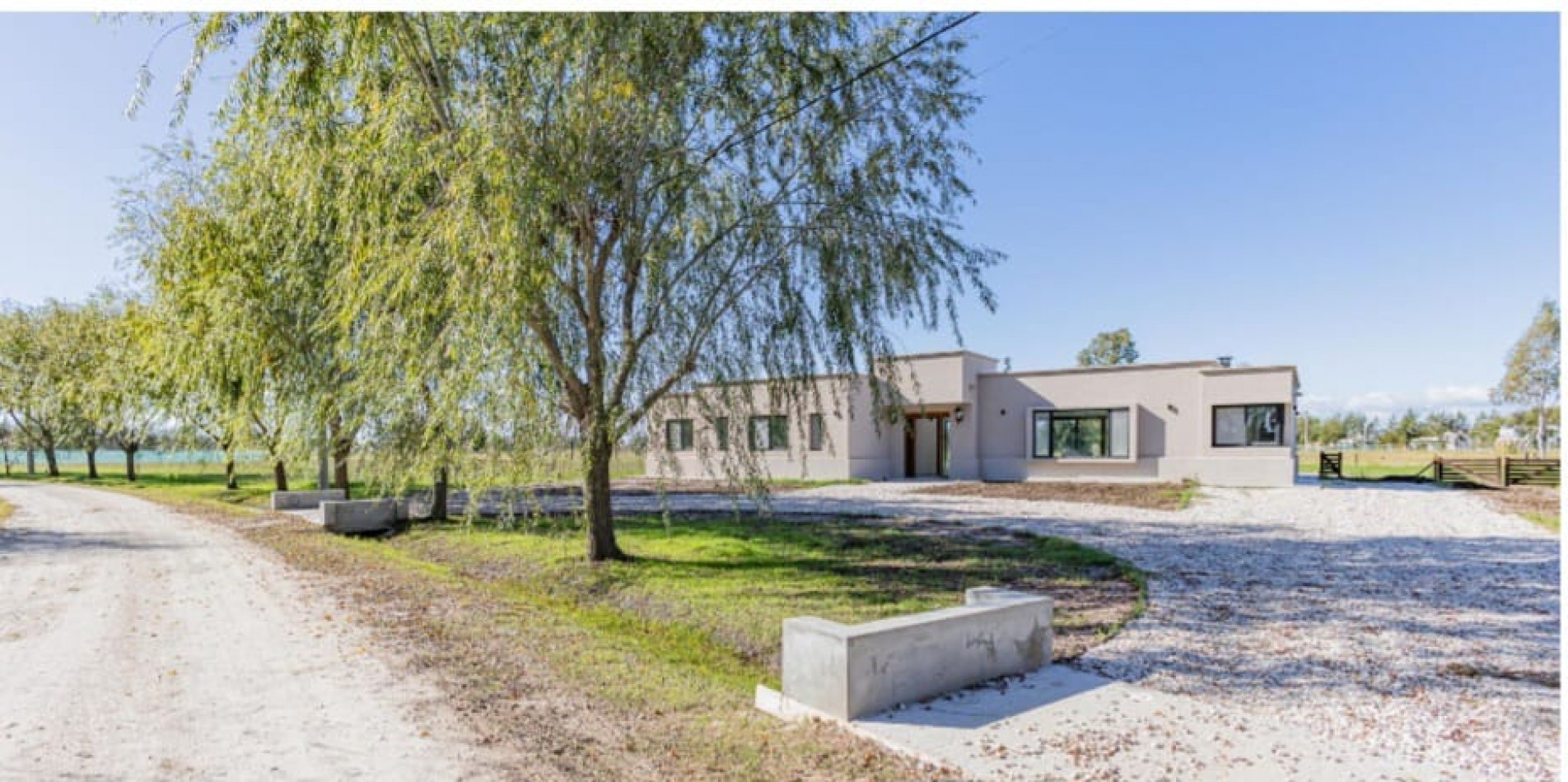 VENTA CASA EN CAMPOS DE ROCA II