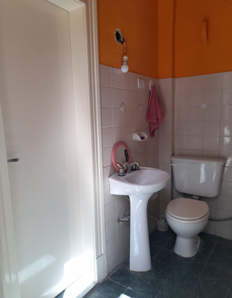 ALQUILER - PH 2 AMBIENTES