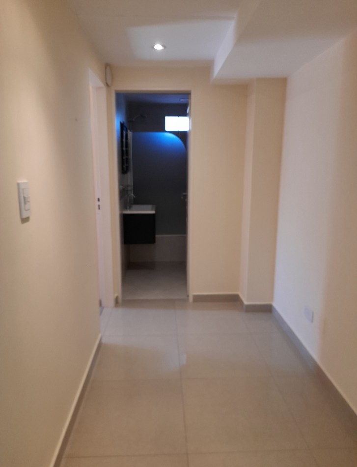 VENTA - IMPORTANTE DEPARTAMENTO