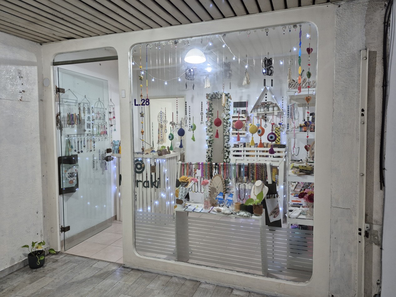 VENTA- LOCAL GALERIA VISION