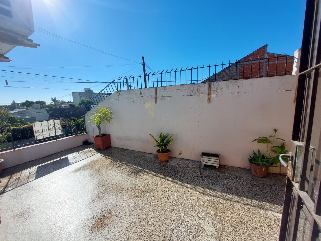 ALQUILER- CASA 3 AMBIENTES