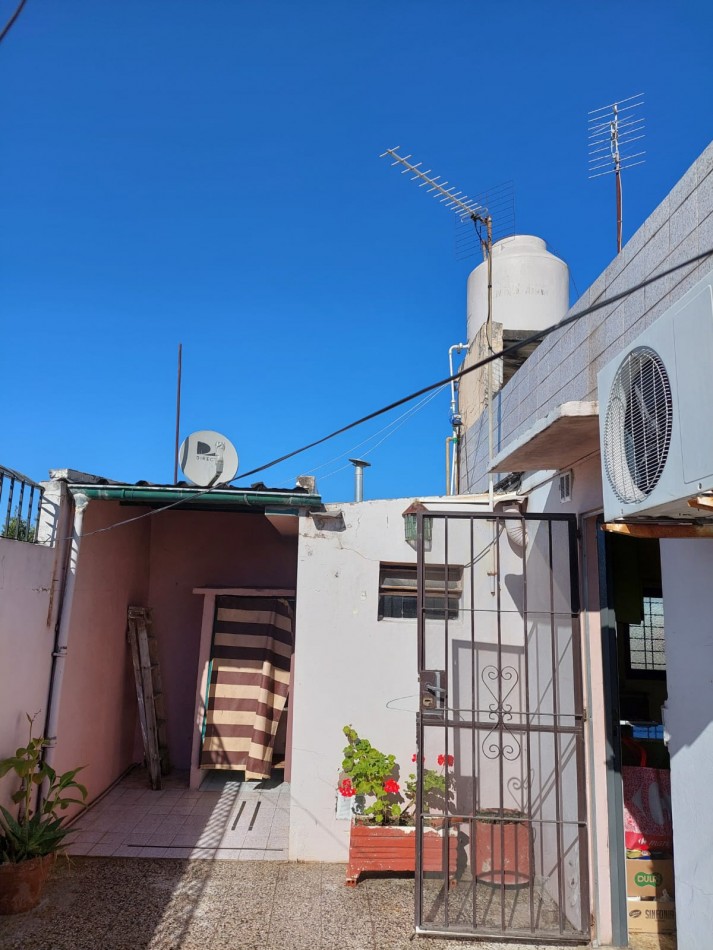 ALQUILER- CASA 3 AMBIENTES