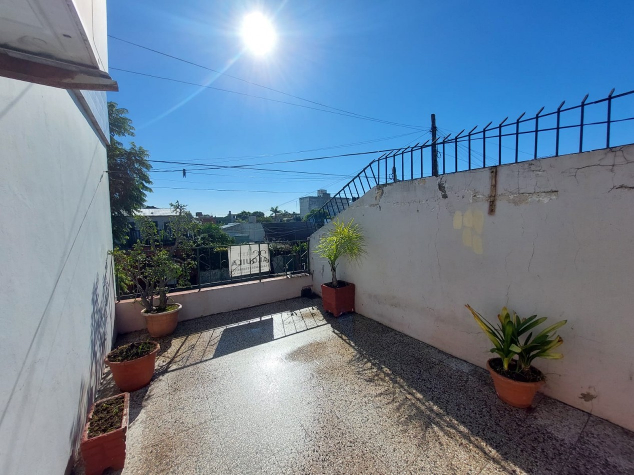 ALQUILER- CASA 3 AMBIENTES