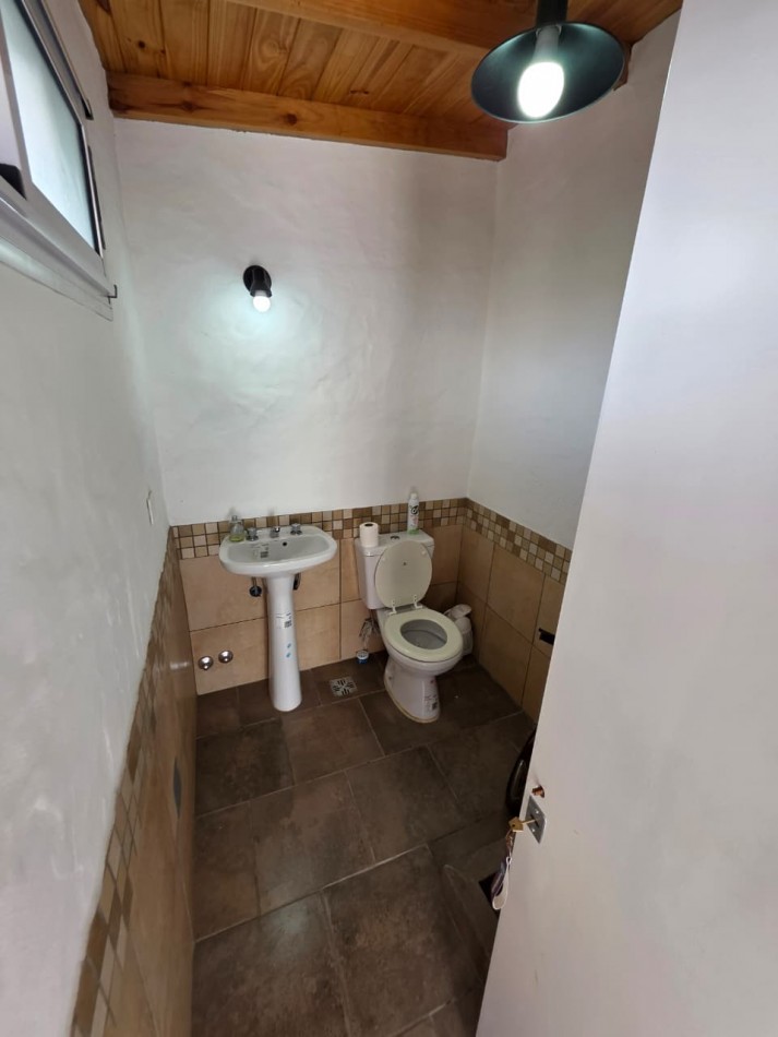 VENTA - CHALET 3 AMBIENTES EN JOSE MARMOL