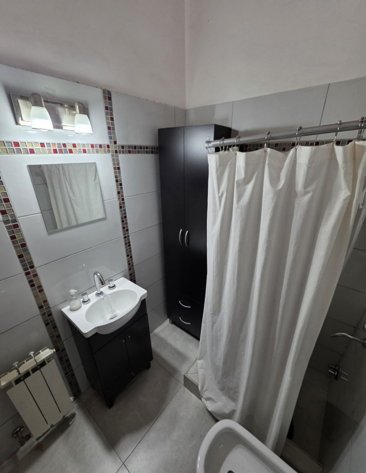 VENTA - CHALET 3 AMBIENTES EN JOSE MARMOL