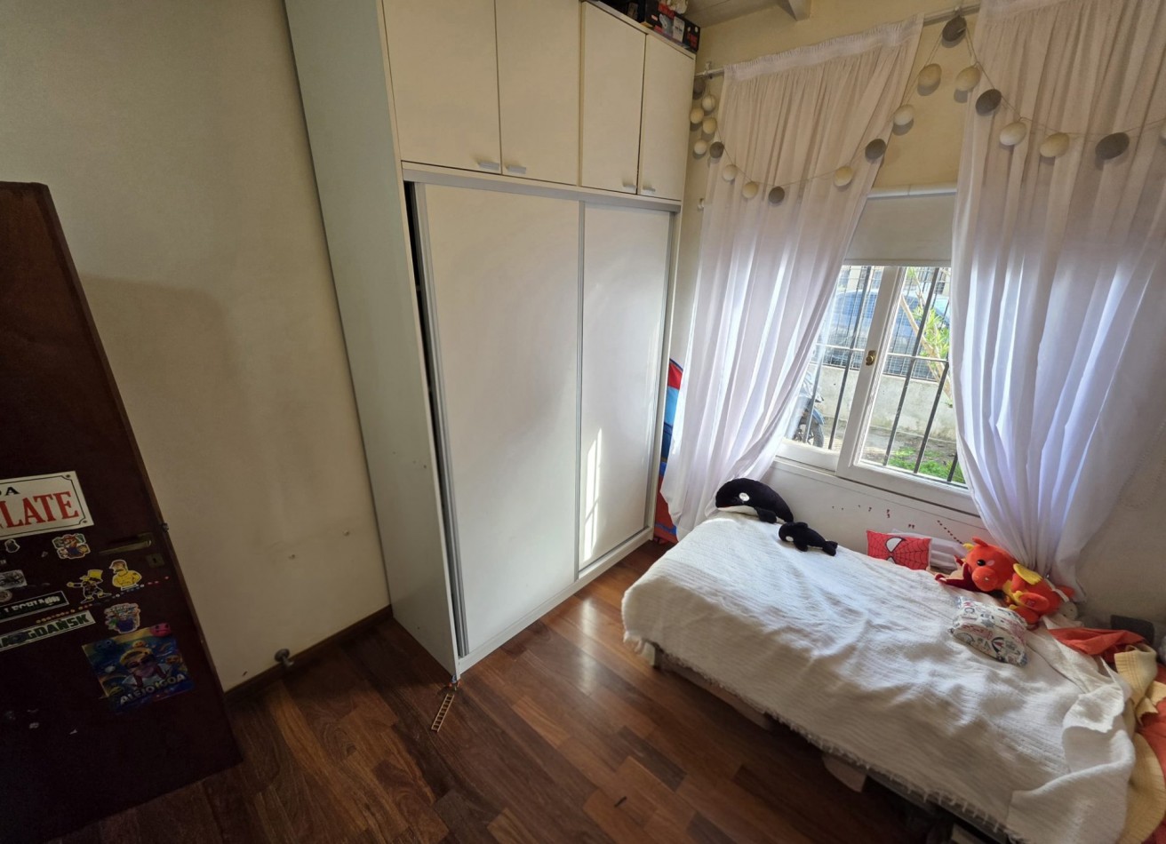 VENTA - CHALET 3 AMBIENTES EN JOSE MARMOL