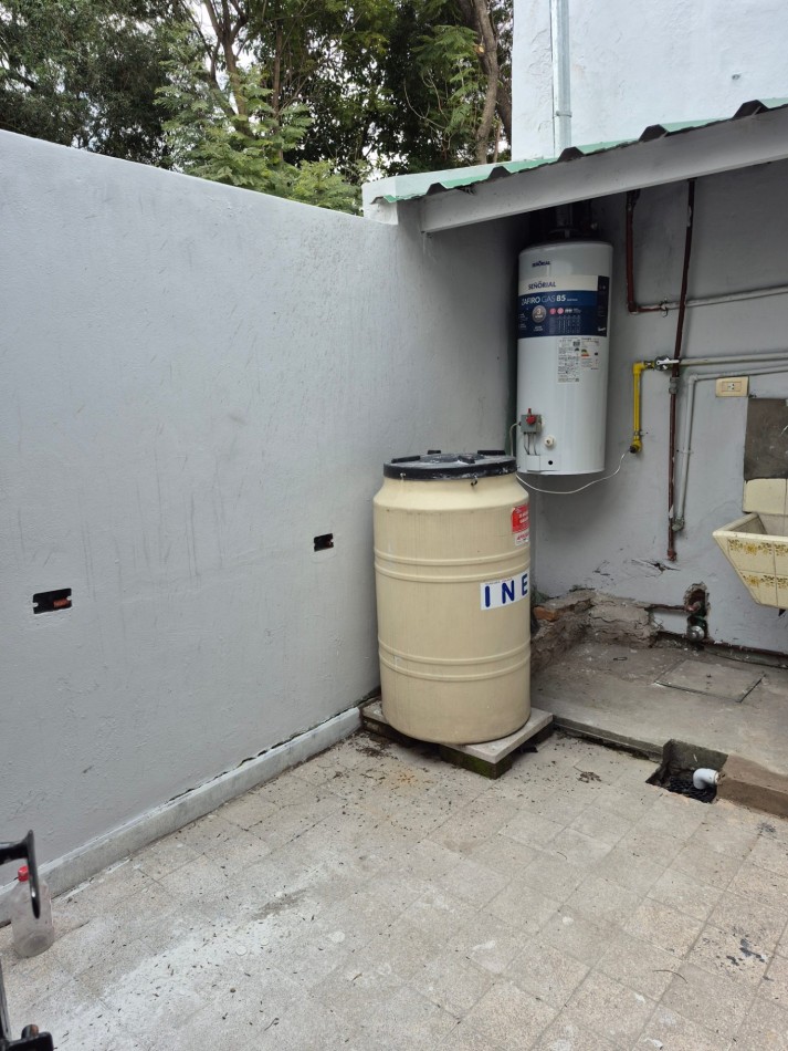 ALQUILER - PH 3 AMBIENTES A METROS DE ALSINA