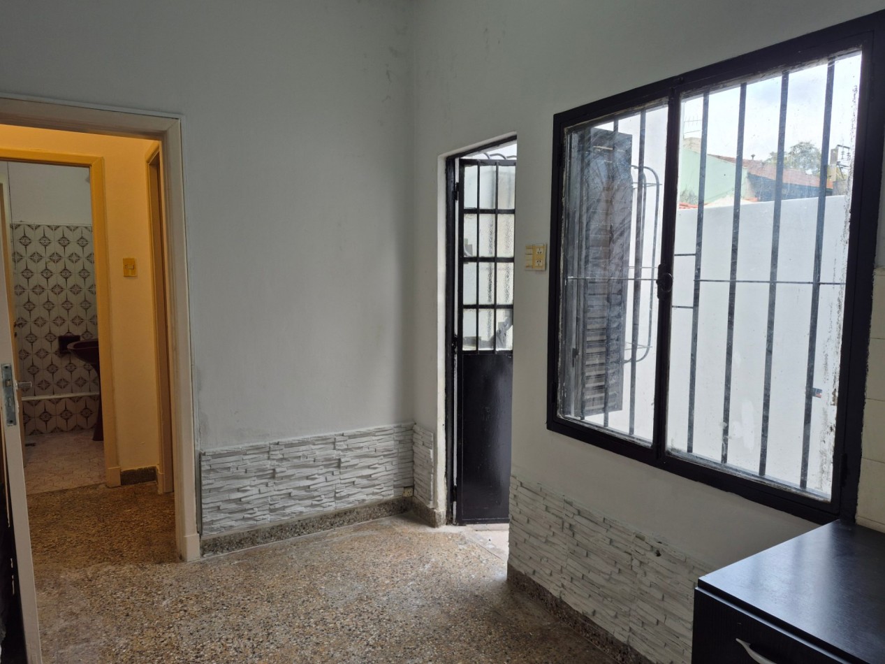 ALQUILER - PH 3 AMBIENTES A METROS DE ALSINA
