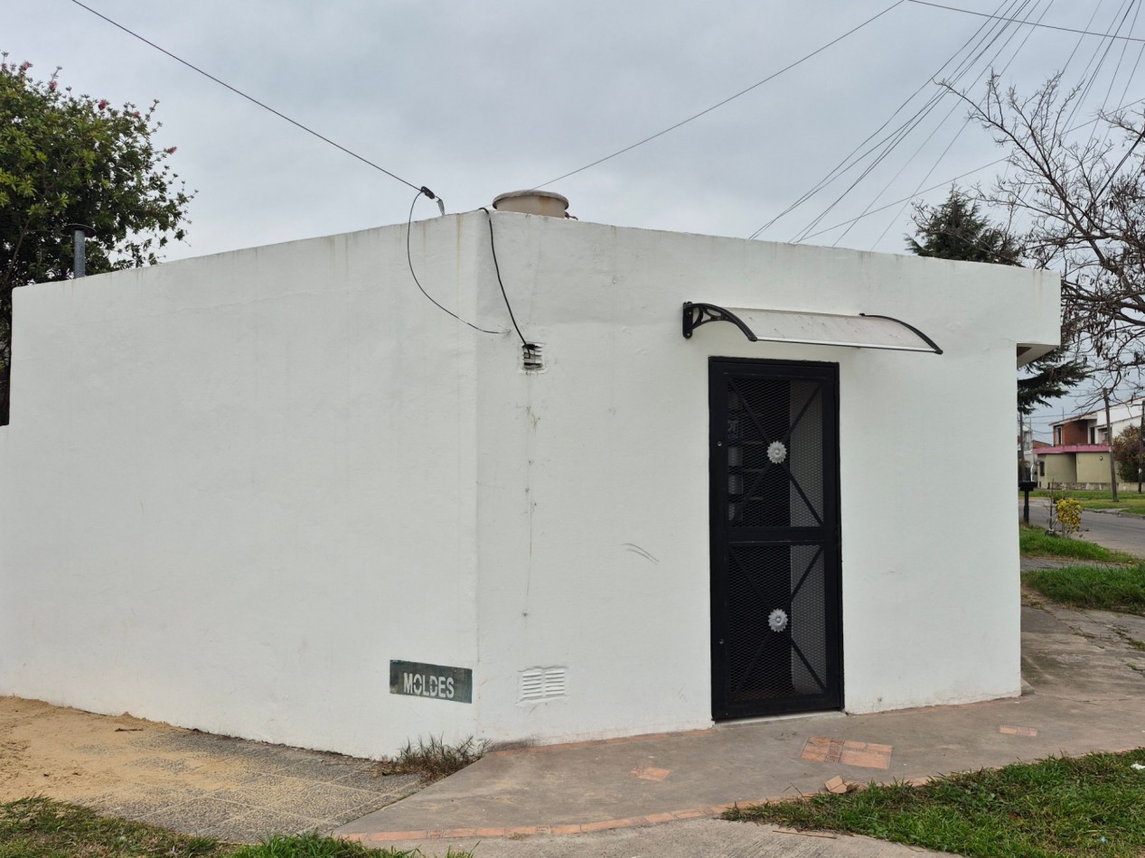 ALQUILER - AMPLIO PH 2 AMBIENTES CON PATIO