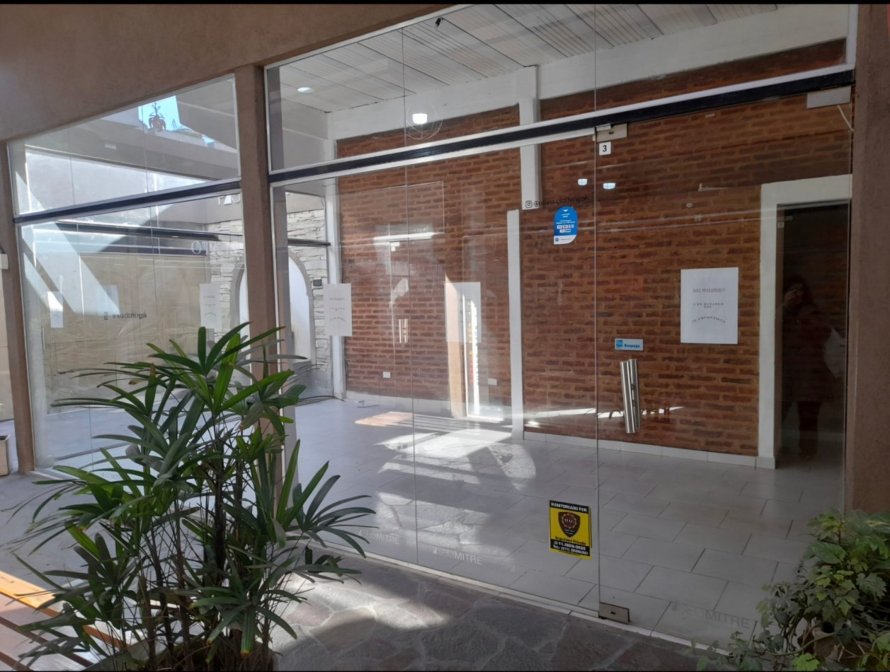 ALQUILER- PASEO GALERIA MITRE