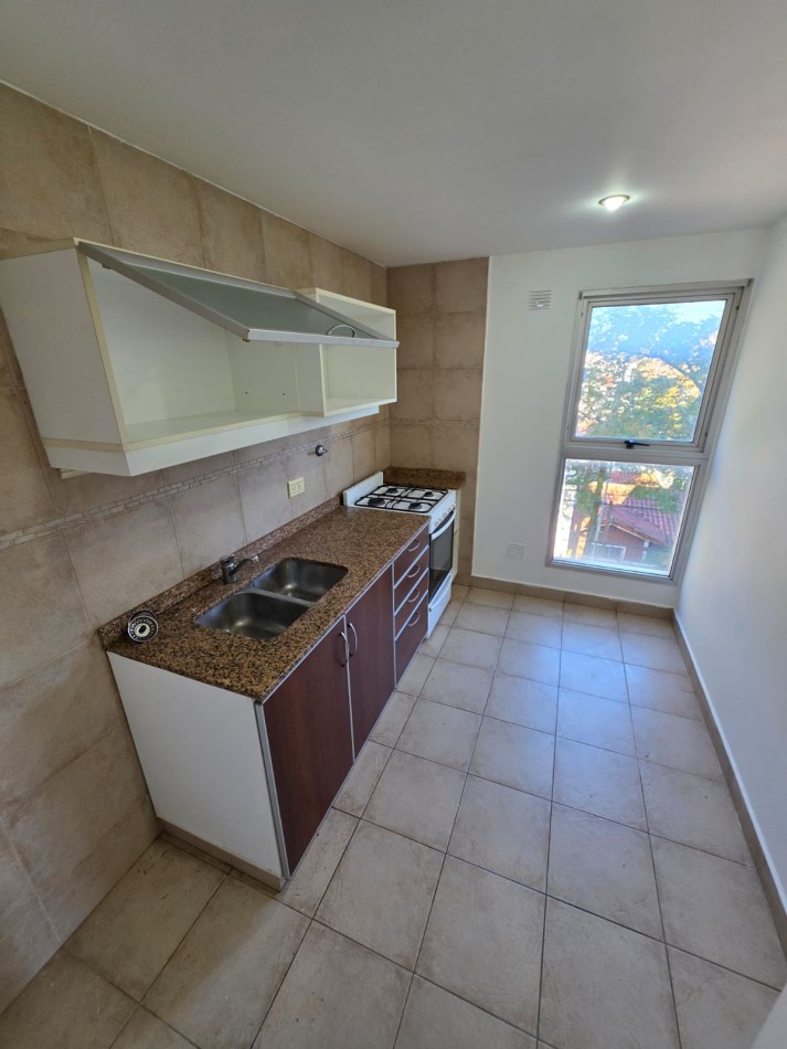 ALQUILER - DEPARTAMENTO 2 AMBIENTES LOMITAS