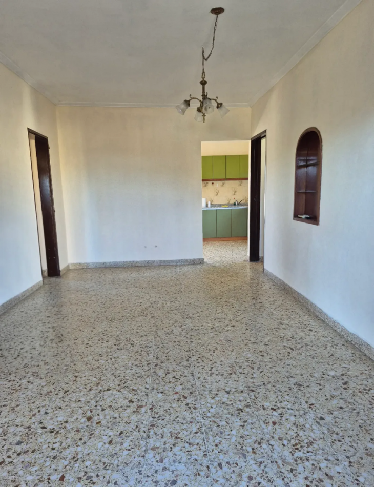 ALQUILER- CASA 3 AMBIENTES