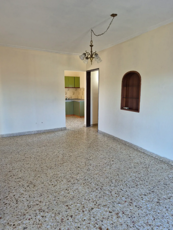 ALQUILER- CASA 3 AMBIENTES