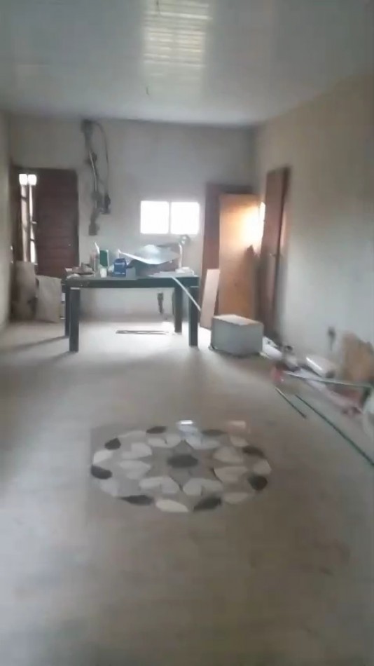 VENTA - CASA 3 AMBIENTES A REFACCIONAR