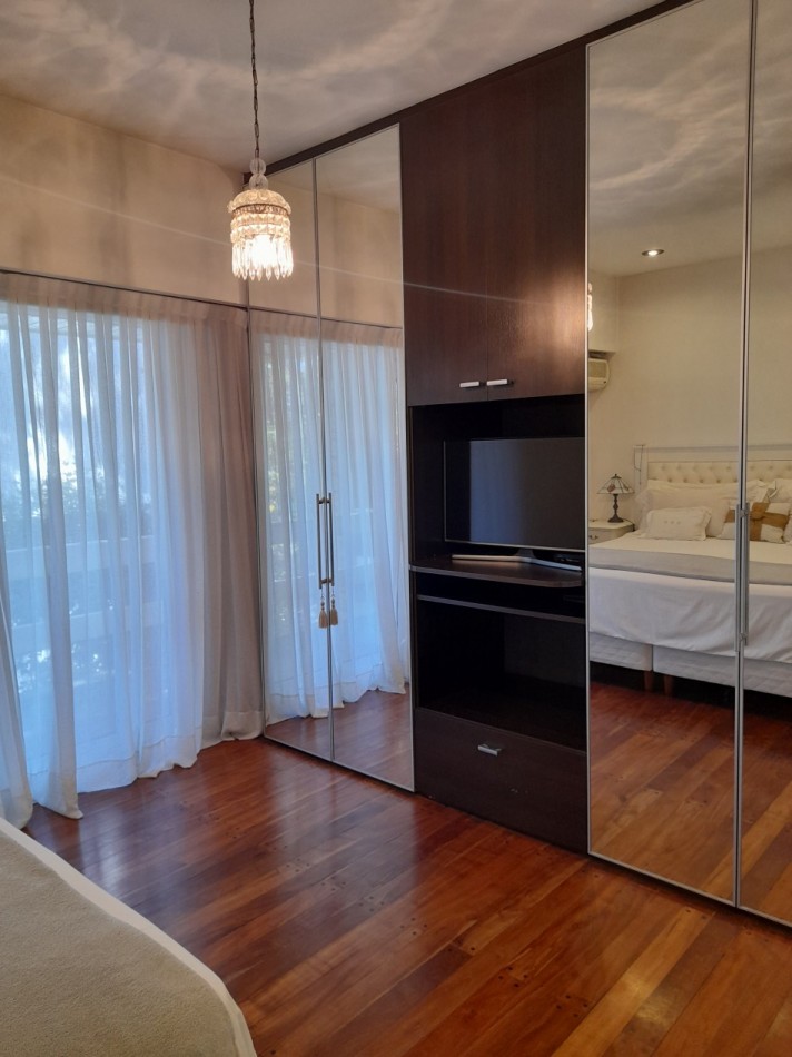 VENTA - CHALET EN ALVEAR CHICO