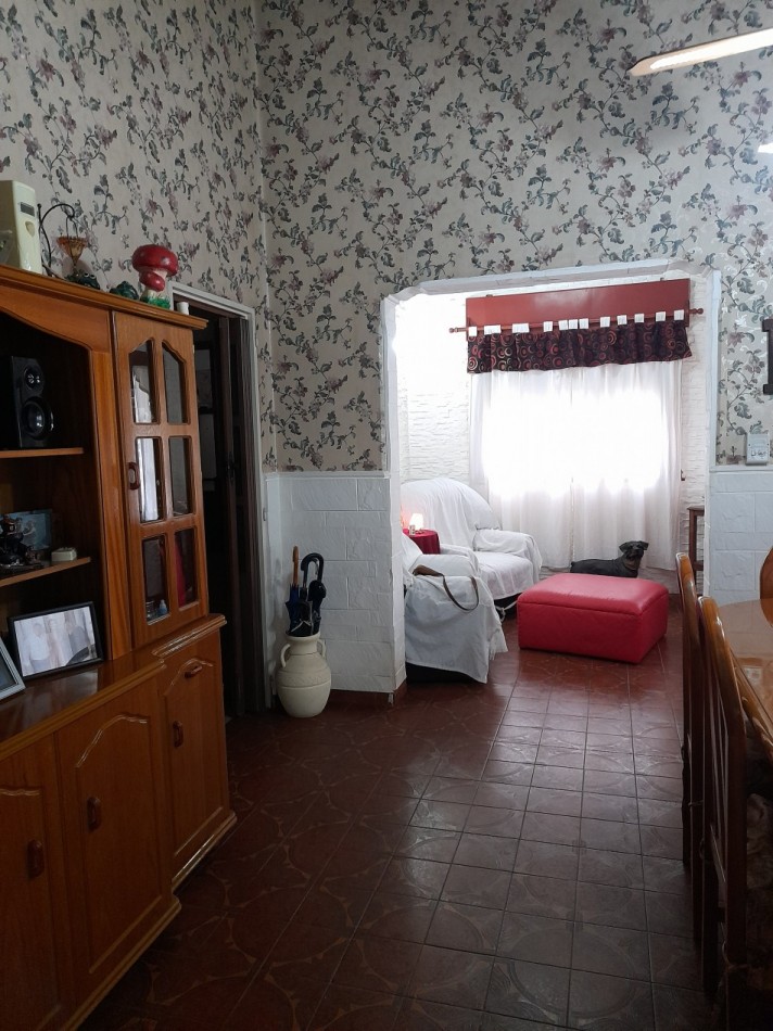 VENTA - CHALET 4 AMBIENTES