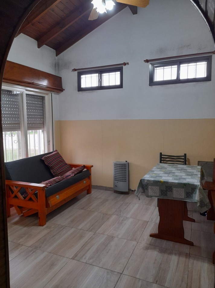 VENTA - CHALET 4 AMBIENTES