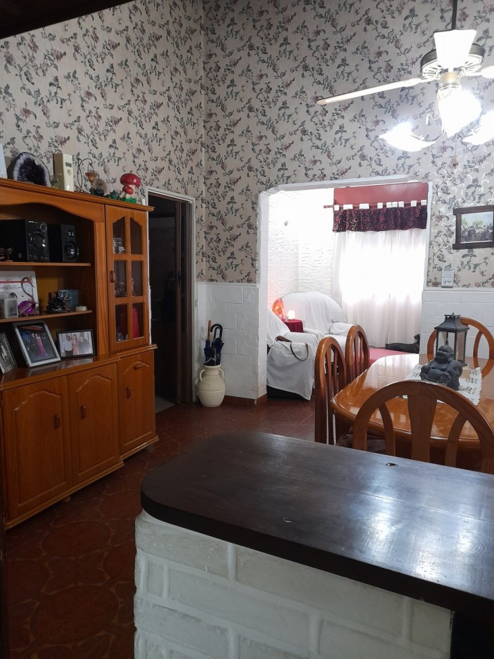 VENTA - CHALET 4 AMBIENTES