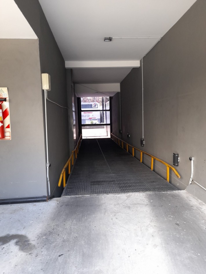 VENTA - Departamento 2 ambientes c/cochera