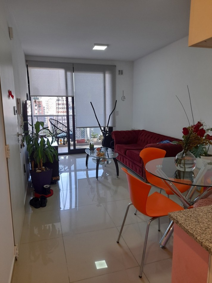 VENTA - Departamento 2 ambientes c/cochera