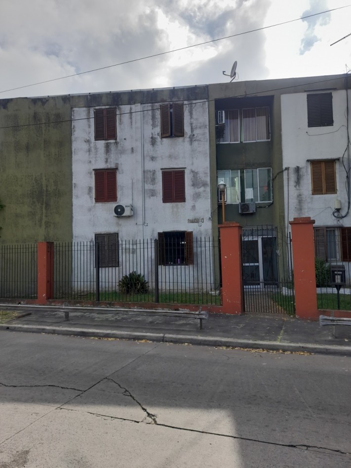 VENTA - Departamento 3 Ambientes - Barrio 420