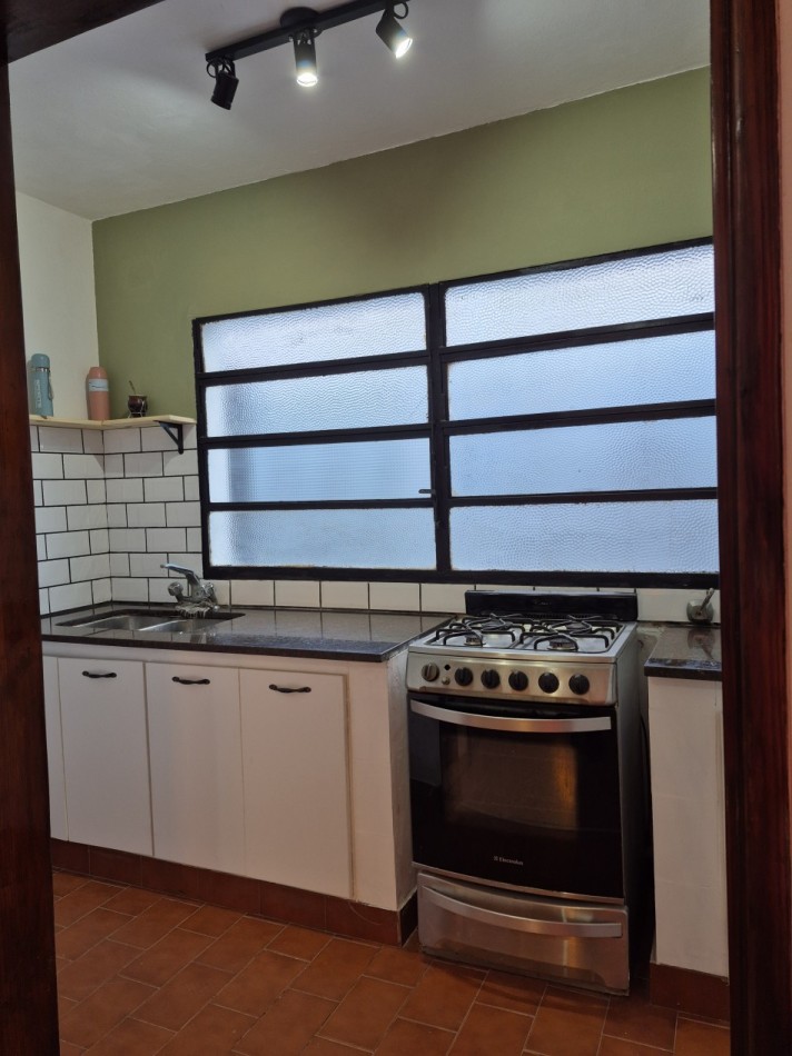 VENTA - PH 2 ambientes amplio