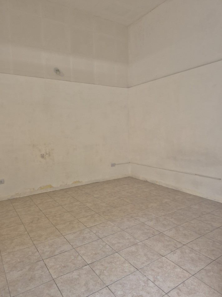 ALQUILER - PH 2 AMBIENTES