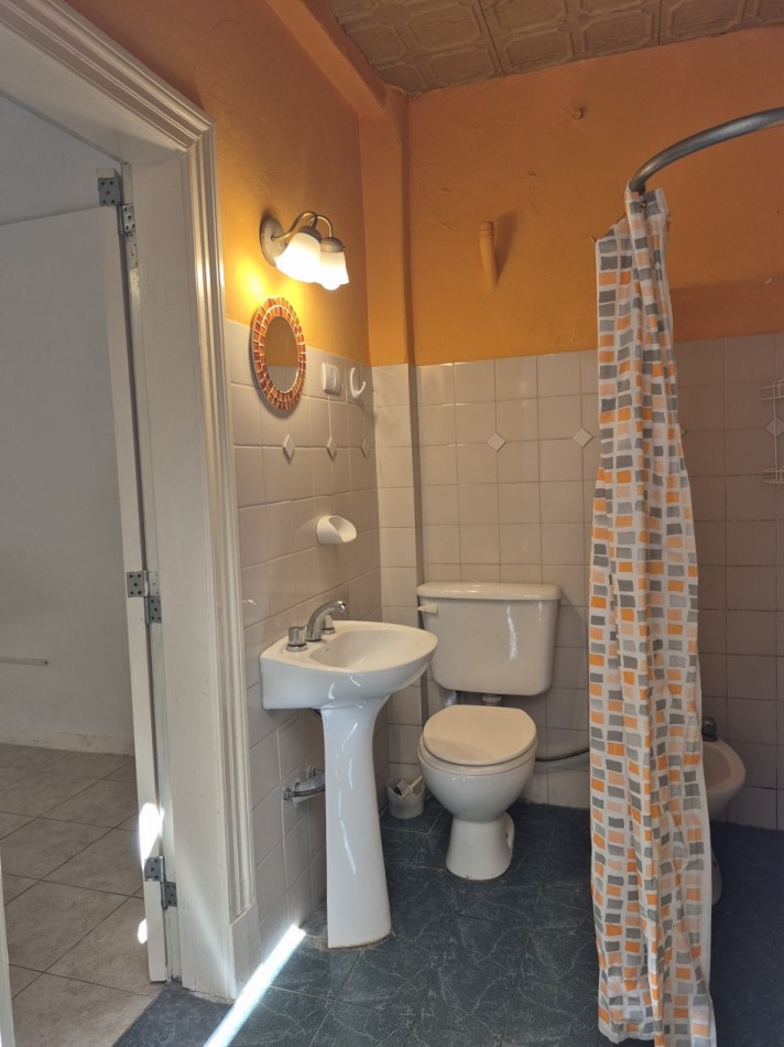 ALQUILER - PH 2 AMBIENTES