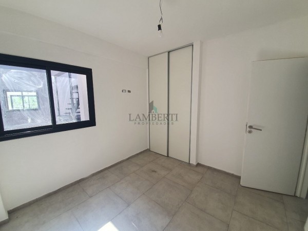 VENTA - Departamento 2 ambientes 