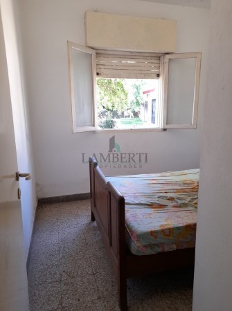 VENTA - CASA CON IMPORTANTE LOTE