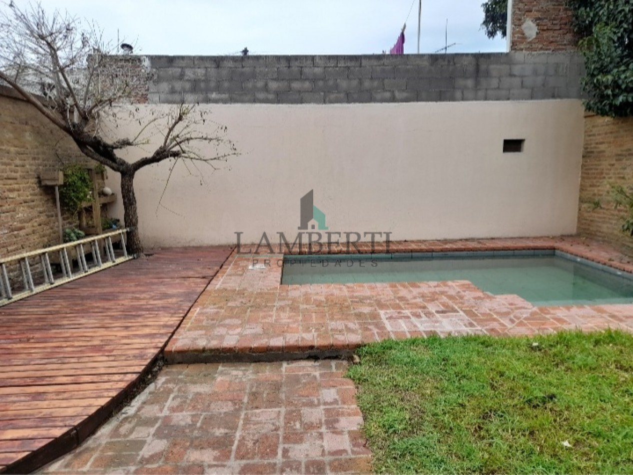 VENTA - CASA EN EXCELENTE ESTADO