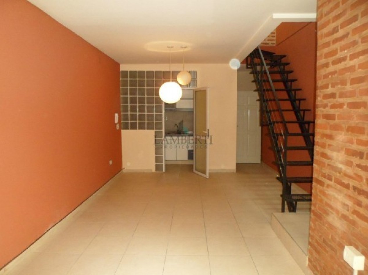 VENTA - DUPLEX 2 AMBIENTES