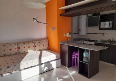 ALQUILER- MONOAMBIENTE AMOBLADO