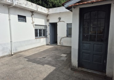 ALQUILER - AMPLIO PH 2 AMBIENTES CON PATIO